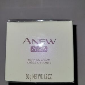 ⭐️Avon Anew AHA refining cream